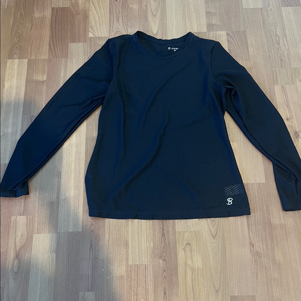Sofibella Black Long Sleeve sheer Athletic Top